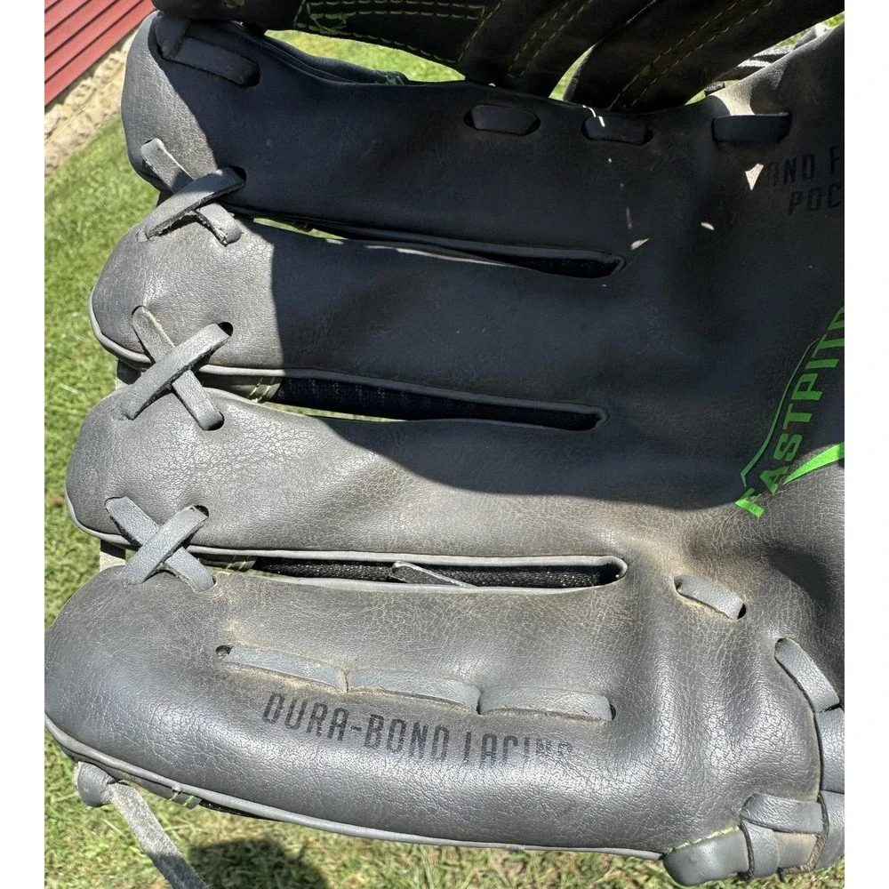 Franklin Fastpitch Pro Series 11 Youth Softball Glove Black Girls LHT 22433L-11